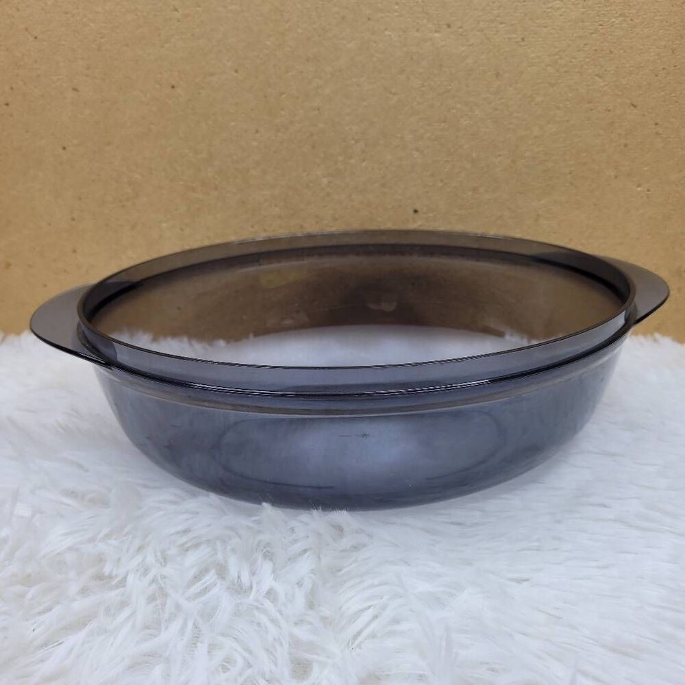Tupperware Gray Heat and Serve Bowl- 2 L/ 8 1/4 Cup